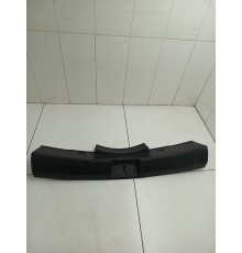 Обшивка панели багажника