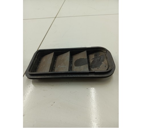 Решетка вентиляционная