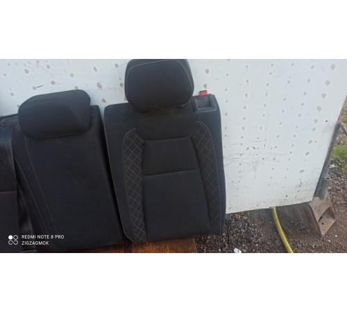 Задний ряд сидений