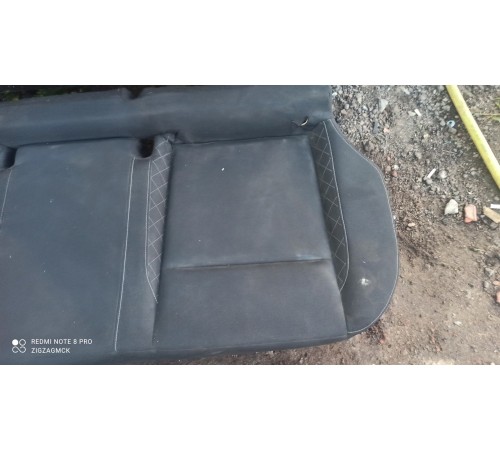 Задний ряд сидений