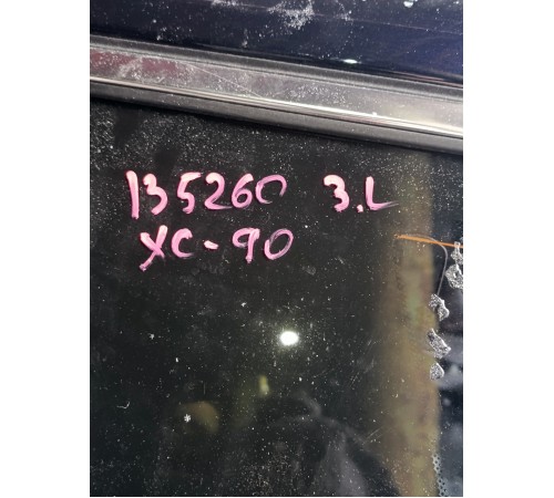 Глухое стекло заднее левое