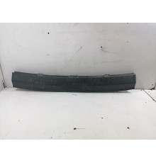 Обшивка панели багажника