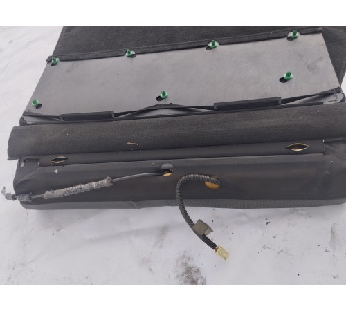 Спинка заднего сиденья правая с подлокотником