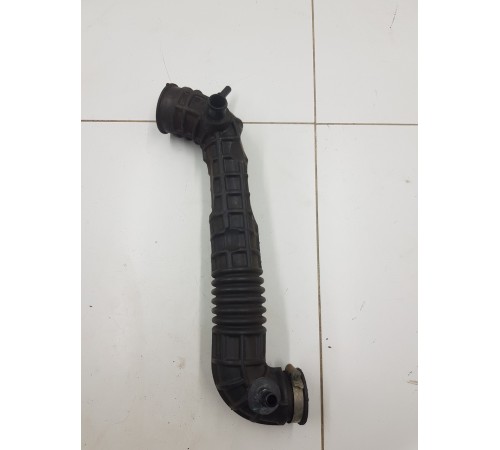 Патрубок воздушного фильтра