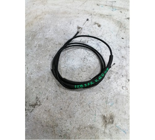 Тросик открывания капота