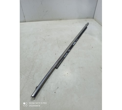 Уплотнитель стекла (задний левый наружный)