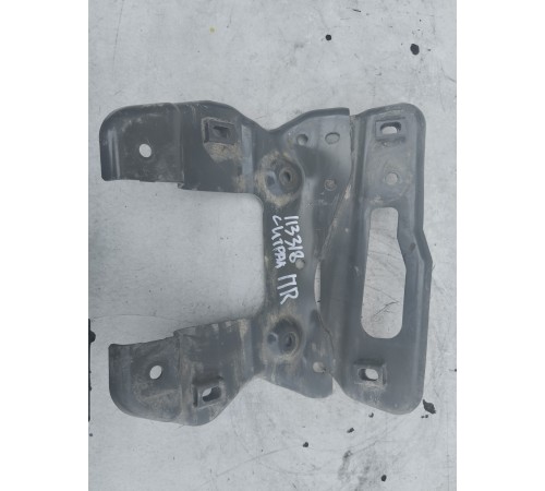 Кронштейн (крепление) переднего бампера правый