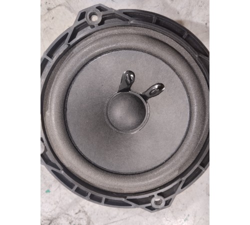 Динамик двери задний