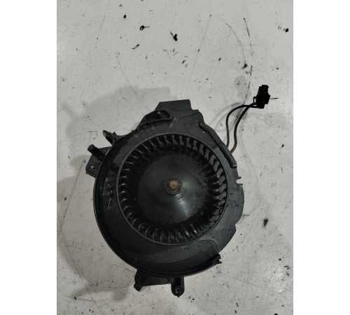 Моторчик отопителя (печки)