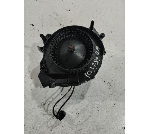 Моторчик отопителя (печки)