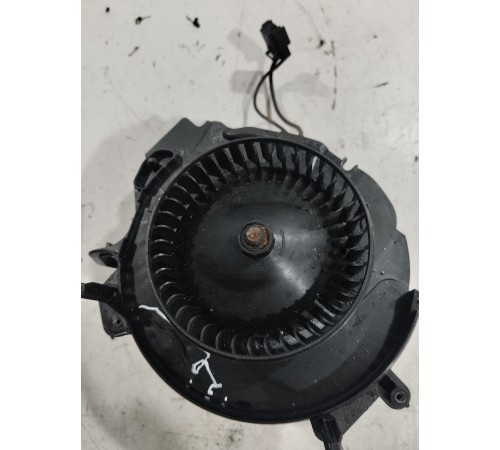 Моторчик отопителя (печки)