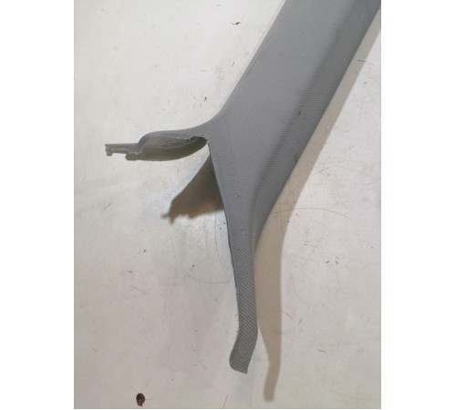 Обшивка стойки лобового стекла левая