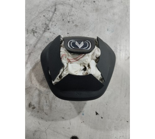 Подушка безопасности водителя