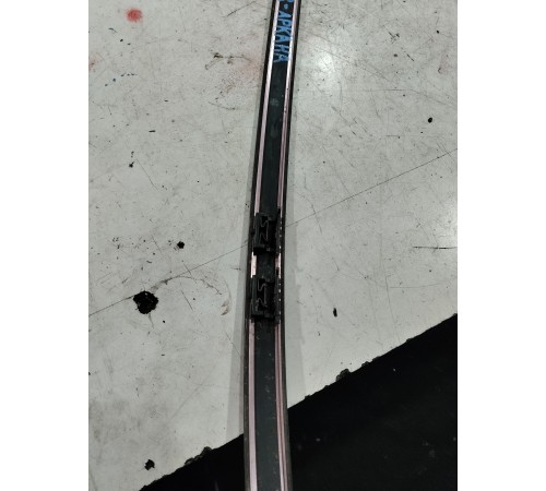 Молдинг крыши(правый)