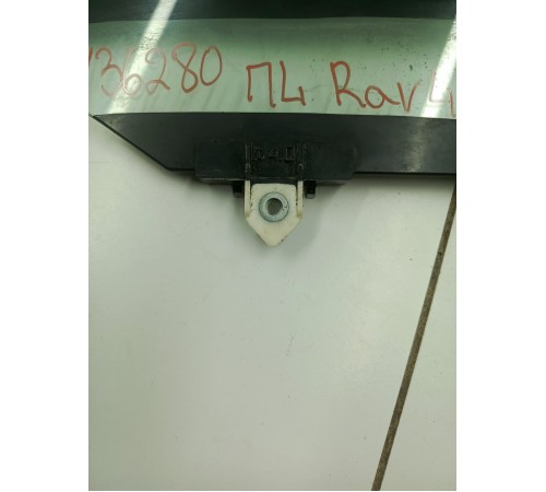 Стекло Переднее левое