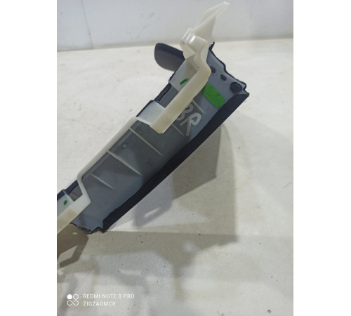 Обшивка стойки(задняя правая)