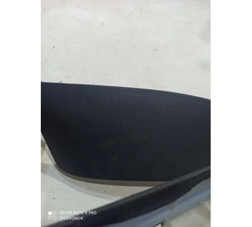 Обшивка стойки(задняя правая)