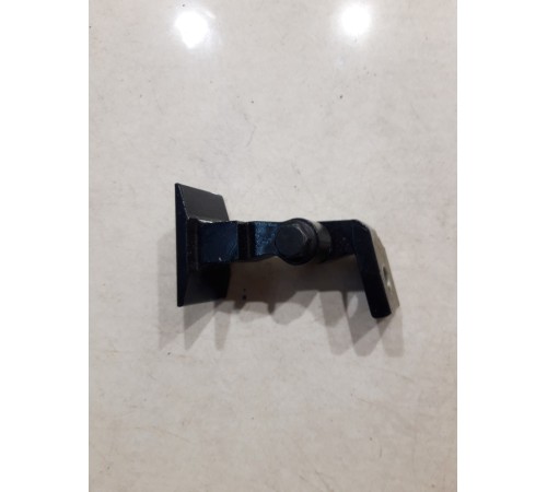 Петля двери(задняя левая верхняя)