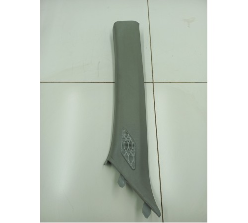 Обшивка стойки лобового стекла левая с динамиком