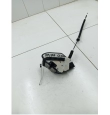 Замок двери передний левый