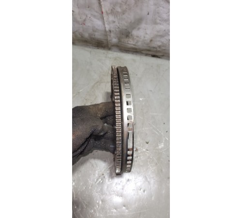 Маховик двигателя