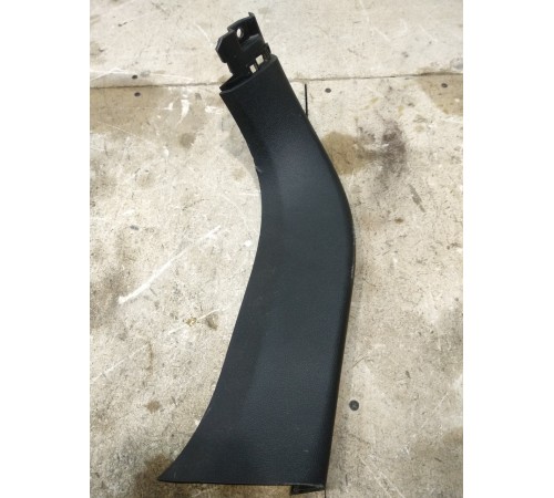 Накладка багажника левая верхняя