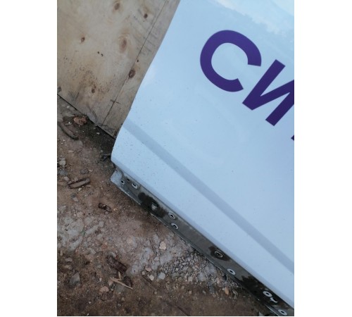 Дверь передняя правая