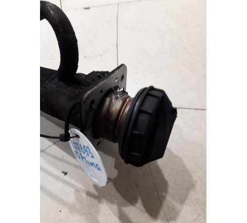 Горловина топливного бака