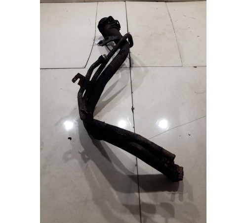 Горловина топливного бака