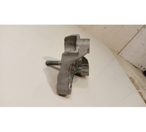 Кронштейн АКПП