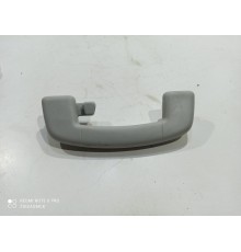 Ручка потолочная(задняя правая) Ручка потолочная(задняя правая)