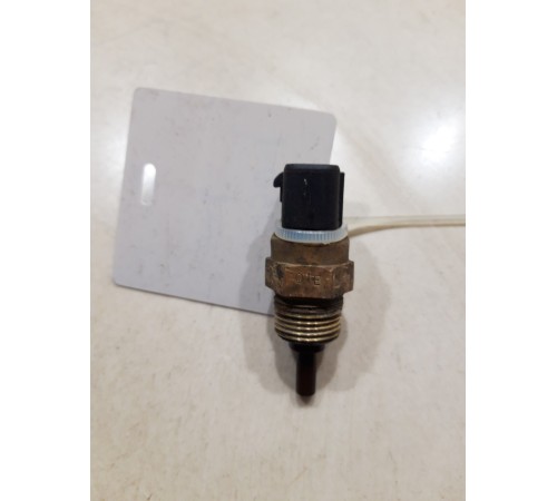 Датчик температуры охлаждающей жидкости