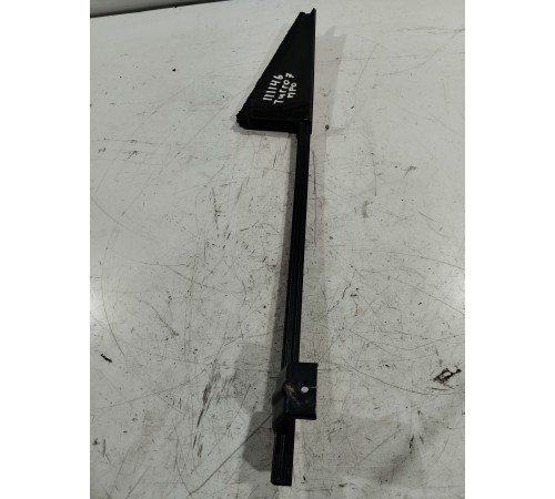 Направляющая стекла (задняя левая)