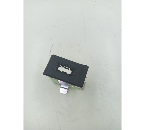 Ручка открывания капота