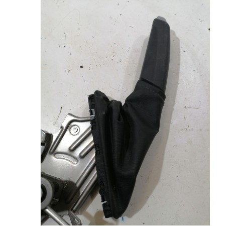 Рычаг стояночного тормоза