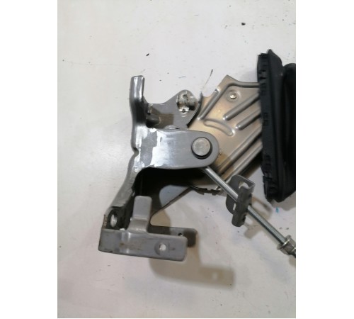 Рычаг стояночного тормоза