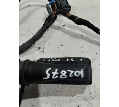 Электропроводка двери (передняя левая)