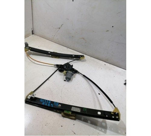 Стеклоподъёмник передний правый