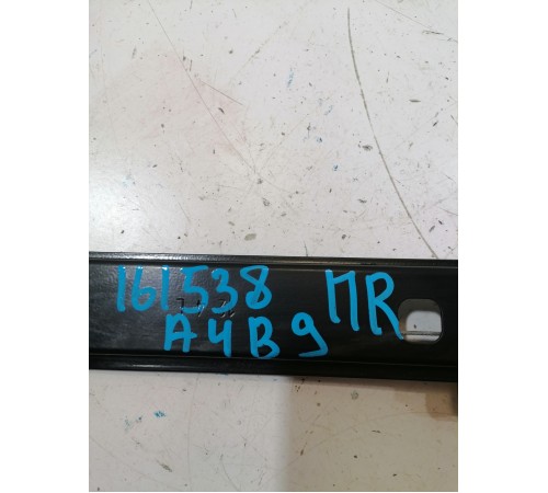 Стеклоподъёмник передний правый