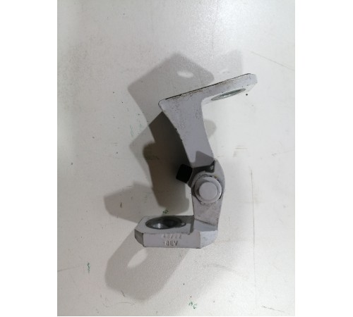 Петля двери передняя правая верхняя