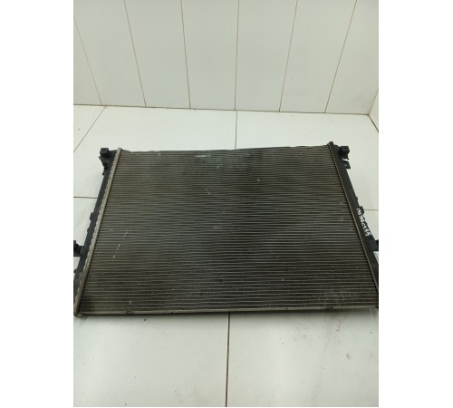 Радиатор охлаждения двигателя