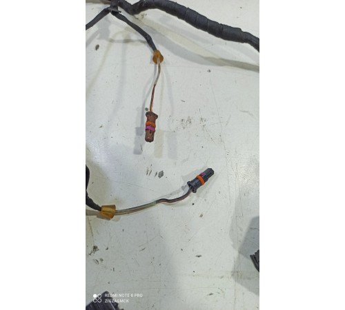 Электропроводка двери (задняя правая)