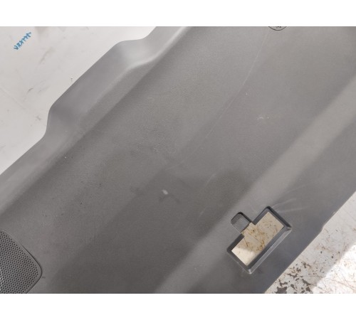 Обшивка багажника верхняя