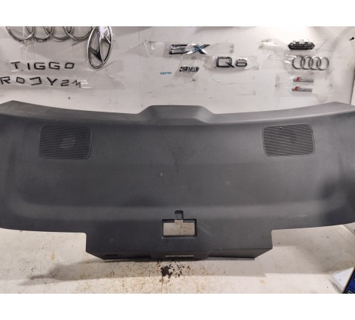 Обшивка багажника верхняя