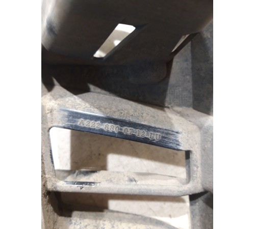 Кронштейн(крепление) заднего бампера левый