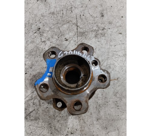 Ступица передняя правая