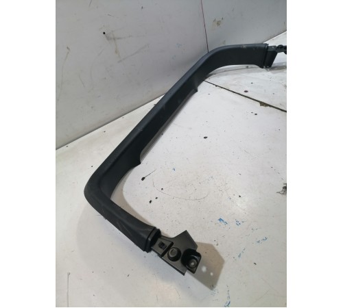 Обшивка крышки багажника