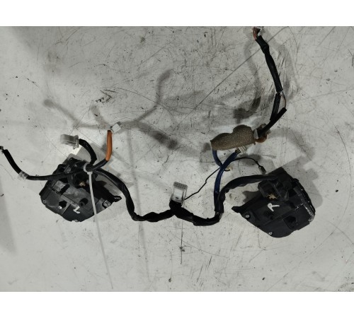 Кнопки руля многофункциональные