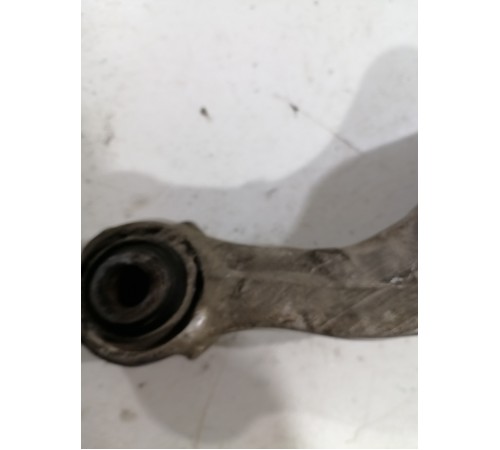 Рычаг поперечный задний левый верхний