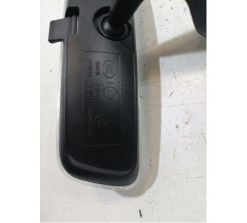 Зеркало заднего вида салонное